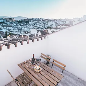 apartamentos-ac-suite.es-andalucia.com/