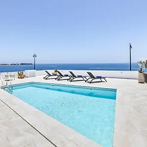 lanzarote-villa-the-one.in-canary-islands.com/
