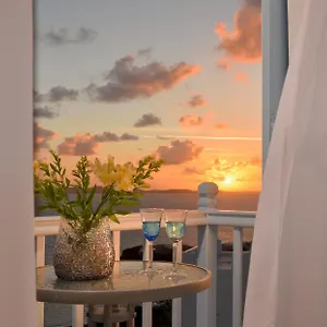 https://liana-suites.hotels-in-mykonosisland.net